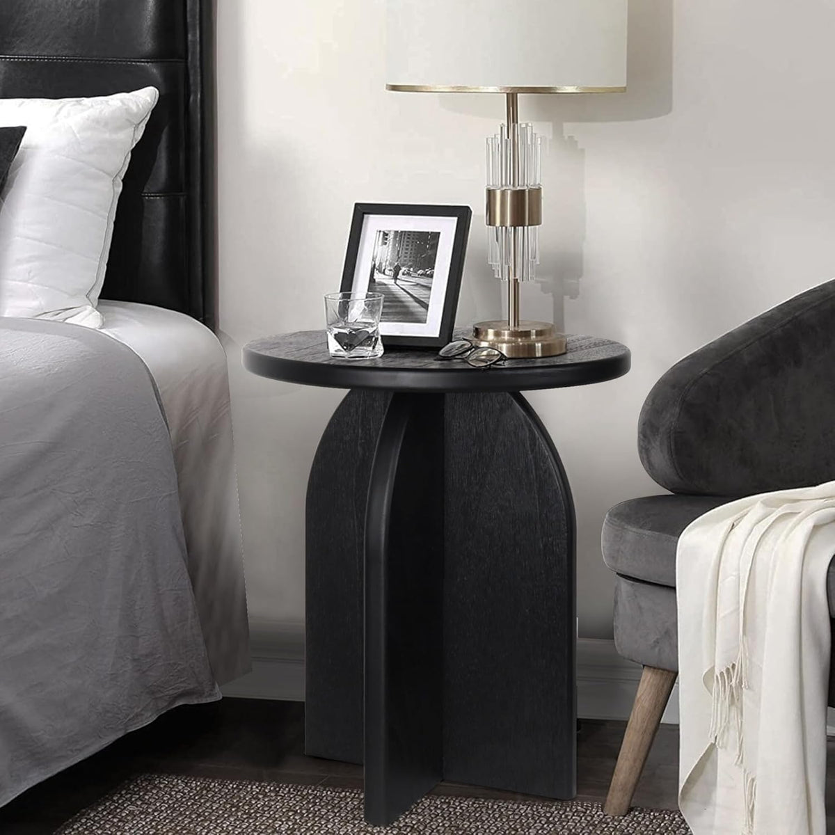 Oakrain End Table with Pedestal, Wood Side Table Bedside Sofa Couch, Modern Nightstand for Bedroom, Small Round Coffee Table for Living Room Office Balcony, Black