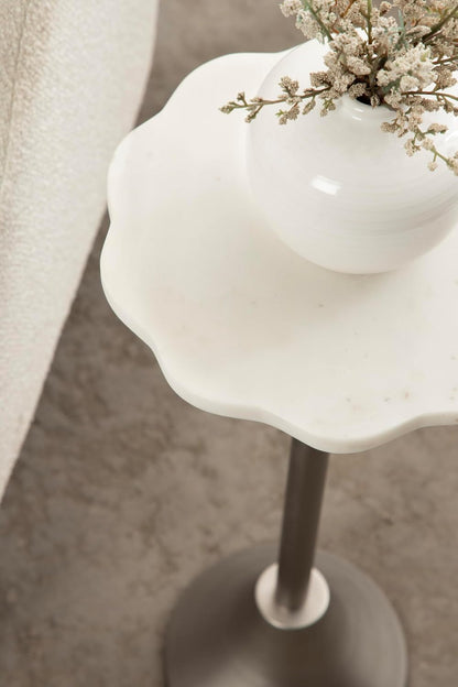 Kate and Laurel Sanzo Modern Pedestal Drink Table, 10 x 10 x 23, White Marble and Silver, Decorative End Table with Scalloped Marble Tabletop for Use as Small Plant Stand or Cute Martini Table