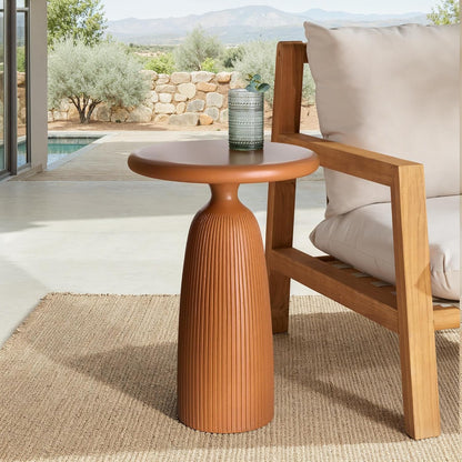 SAFAVIEH Couture Collection - Oskar Brown Concrete Accent Table, Round Modern Side Table, Sculptural Ribbed Design (SFV2604A)